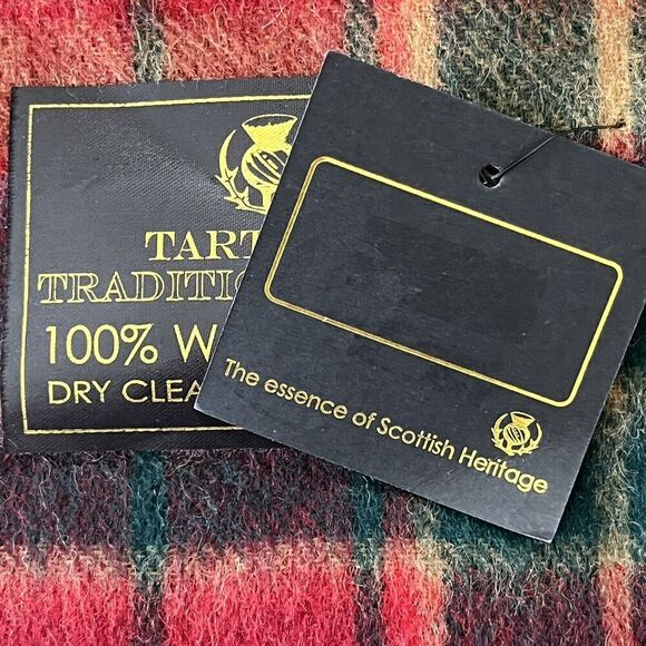 NWT Tartan Traditions Scarf 100% Wool Scotland Wrap Fringed 64" x 12" - Picture 7 of 7